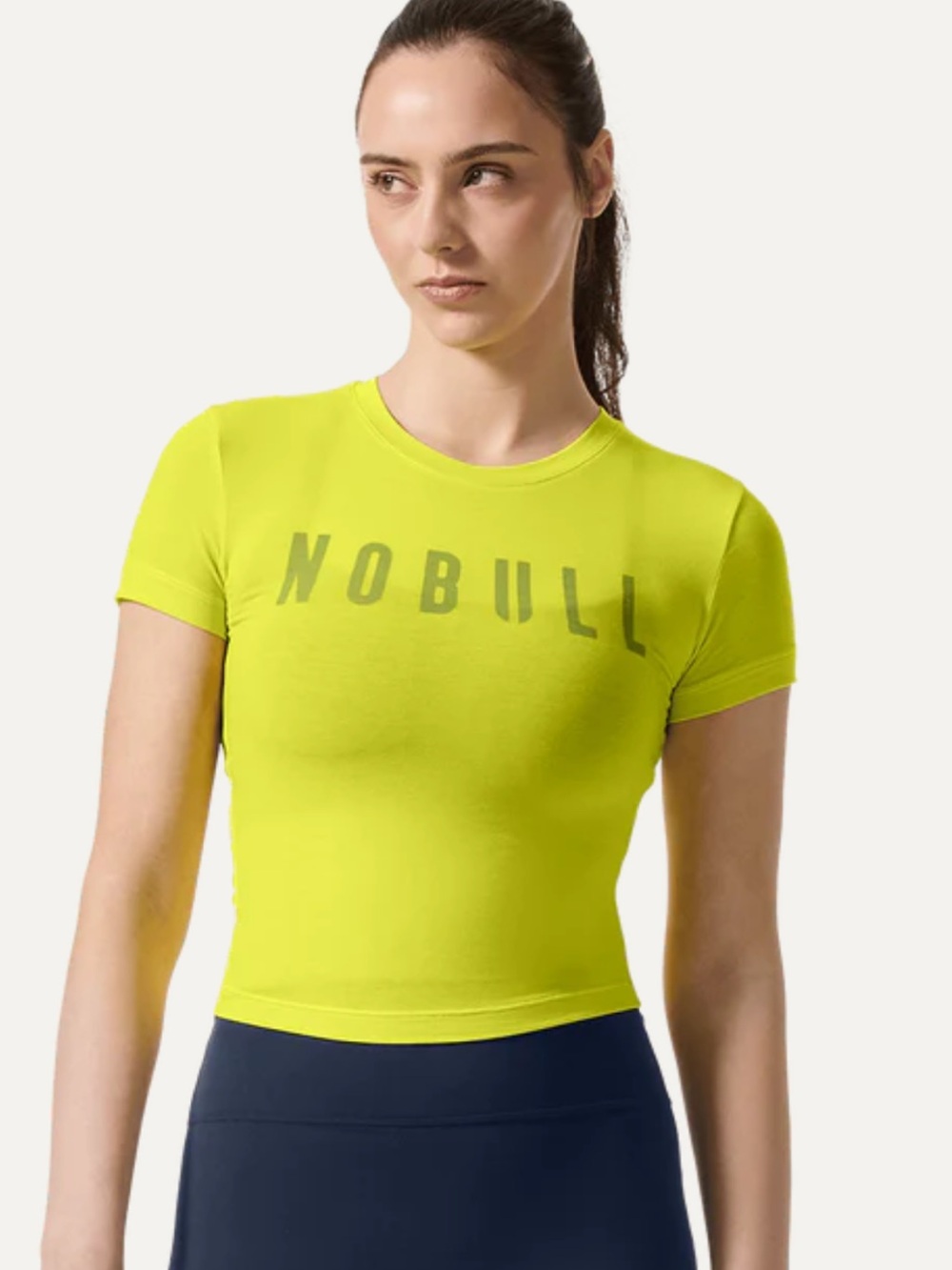 NEW! NOBULL WOMENS Neon Yellow SHORT SLEEVE WORKOUT TEE SIZE Medium NWT